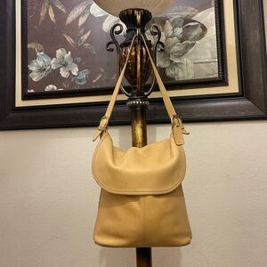 Vintage Coach please check all picture of condition